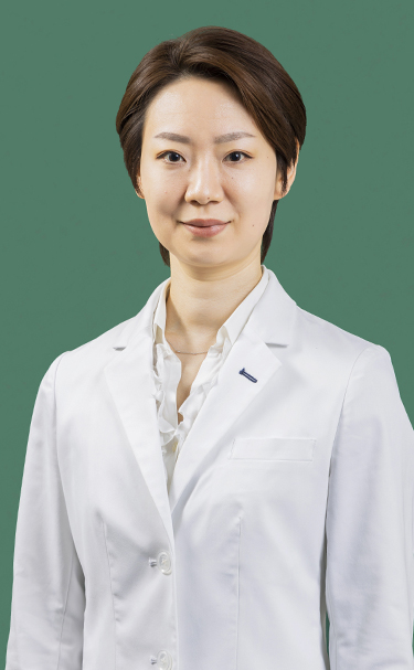 新井真理奈