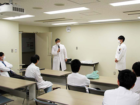 2021年3月22日(月)医局の送別会を開催しました。イメージ1